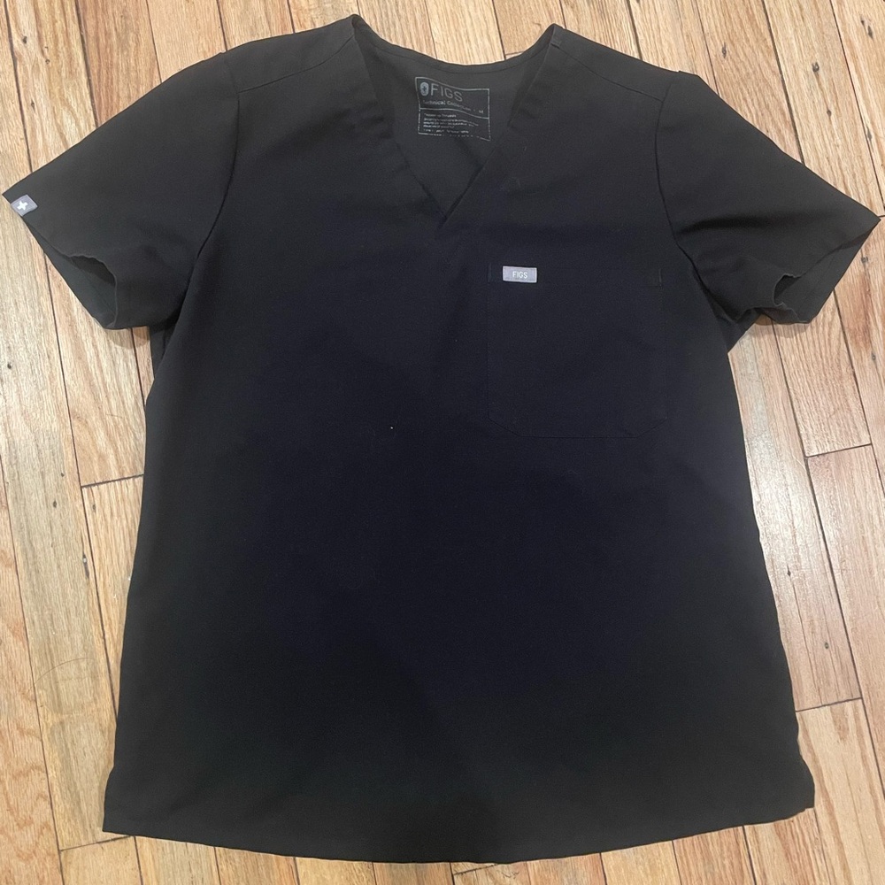 Figs Women’s Catarina One Pocket Scrub Top
